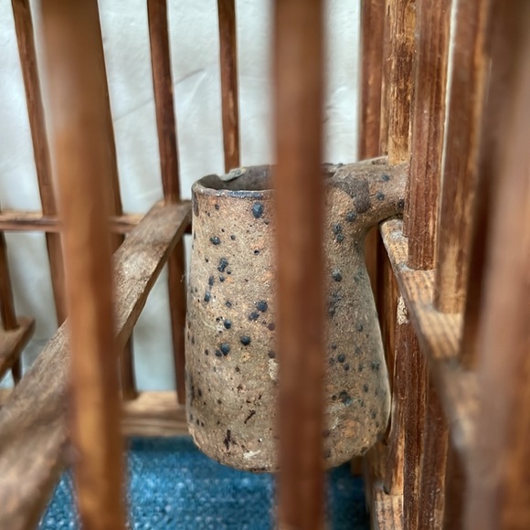 Amazing primitive handmade coal miner’s canary birdcage with pottery water bowl - Picture 4 of 5